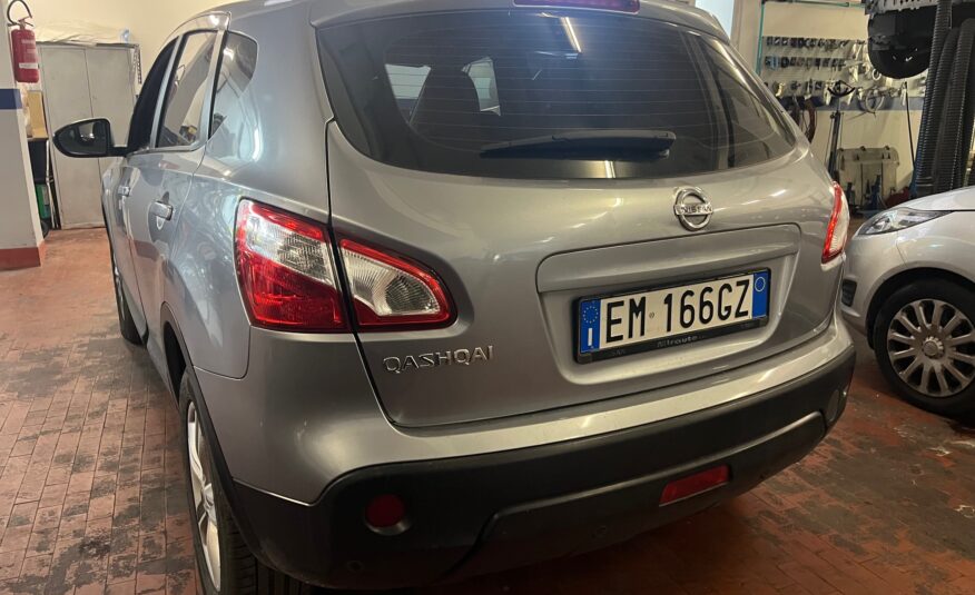 Nissan Qashqai 2.0 16V